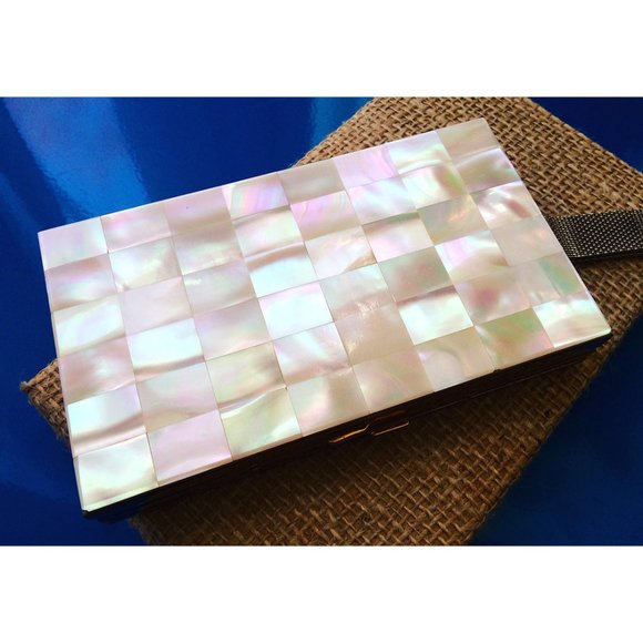 Vintage Mother Of Pearl Mid-Century Box Clutch - Picture 2 of 10